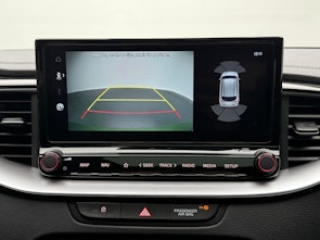 Vehicle image KIA Ceed 1.5 T-GDi MHEV GT-Line