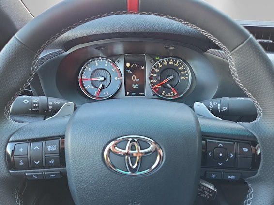 Vehicle image 13 Vehicle image 13