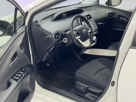 Vehicle image 21