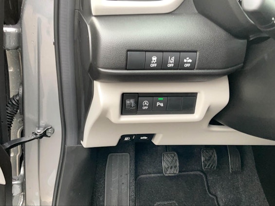 Vehicle image 12 Vehicle image 12