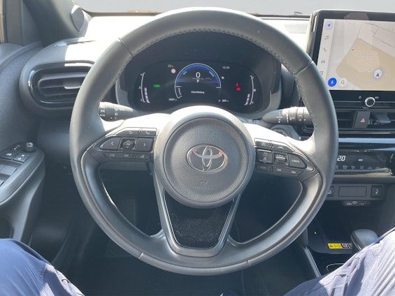 Vehicle image 11 Vehicle image 11