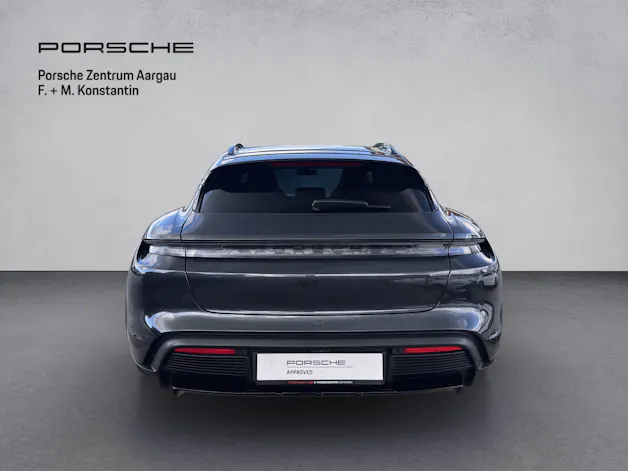 Porsche Taycan Cross Turismo 4