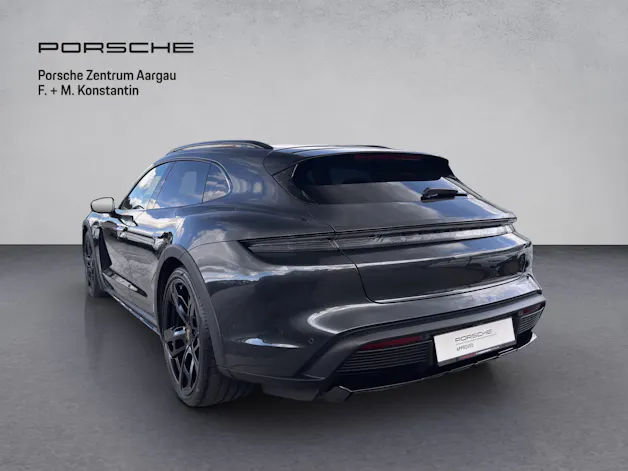 Porsche Taycan Cross Turismo 4