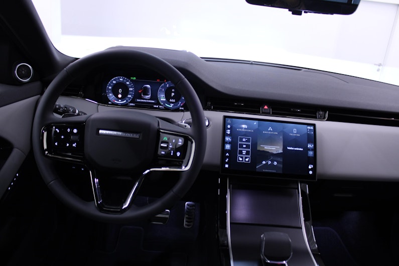 Vehicle image LAND ROVER RANGE ROVER EVOQUE