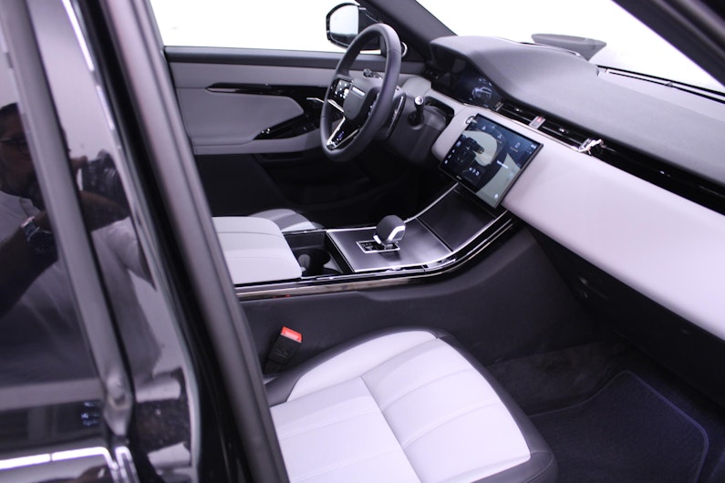 Vehicle image LAND ROVER RANGE ROVER EVOQUE