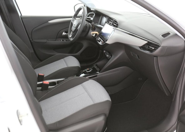 Vehicle image 8 Vehicle image 8