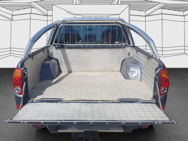 Mitsubishi L200 D-Cab pick-up 2.5D 136cv 4x4 Invite