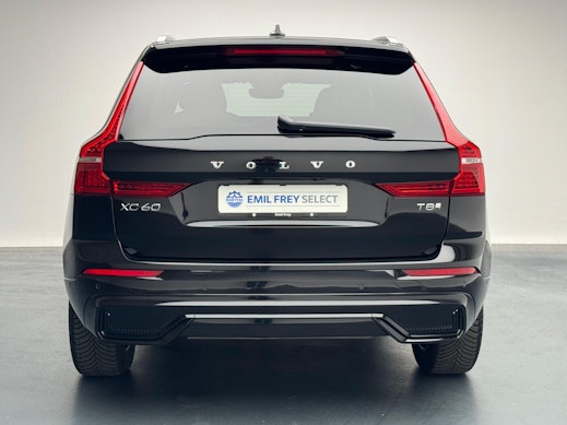 VOLVO XC60 2.0 T8 TE Plus Dark eAWD 2