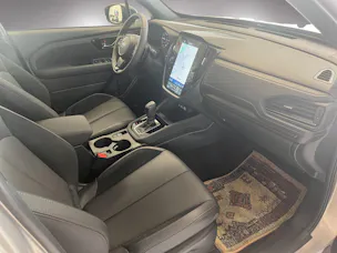 Subaru Forester 2.0i e-Boxer Luxury