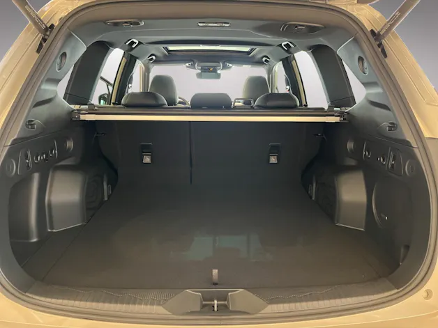 Subaru Forester 2.0i e-Boxer Luxury
