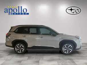 Subaru Forester 2.0i e-Boxer Luxury