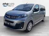 First vehicle image
