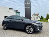 First vehicle image