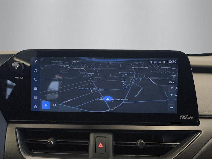 Vehicle image LEXUS UX