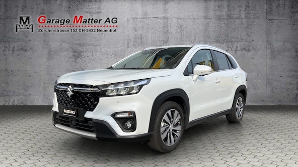 First vehicle image
