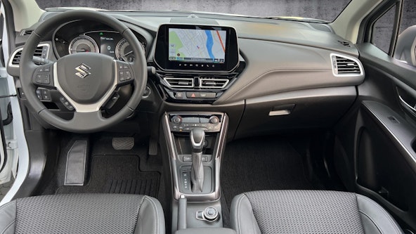 Vehicle image 12