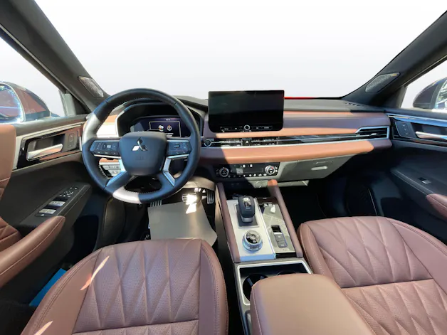 Mitsubishi Outlander 2.4 PHEV Instyle+ 4x4