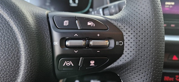 Vehicle image 7 Vehicle image 7