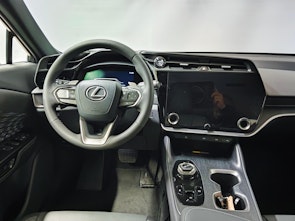 Vehicle image LEXUS RZ 450e Comfort - Ruote invernali incluse