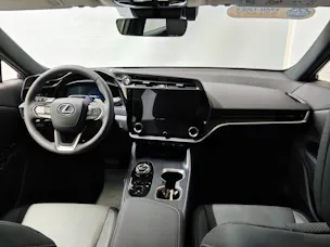 Lexus RZ 450e Comfort - Ruote invernali incluse