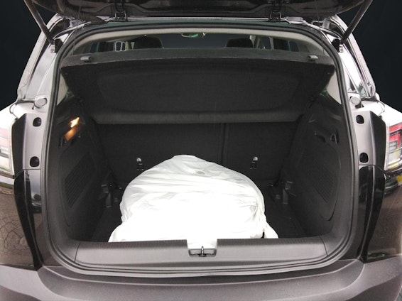 Vehicle image 11 Vehicle image 11