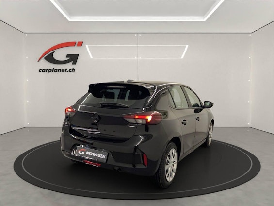 Vehicle image 3 Vehicle image 3