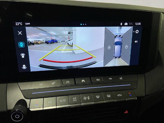 Vehicle image 7 Vehicle image 7