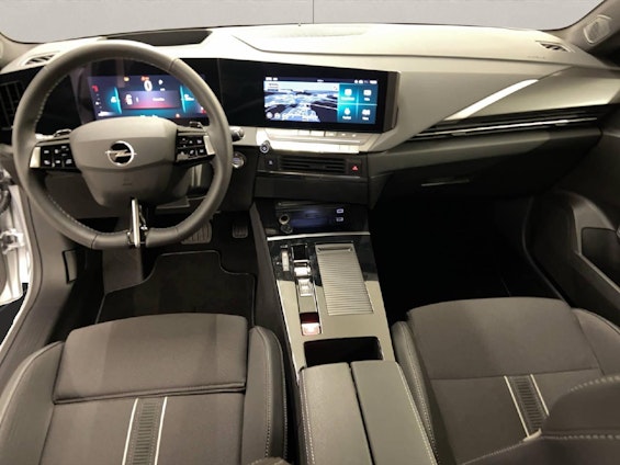 Vehicle image 5 Vehicle image 5