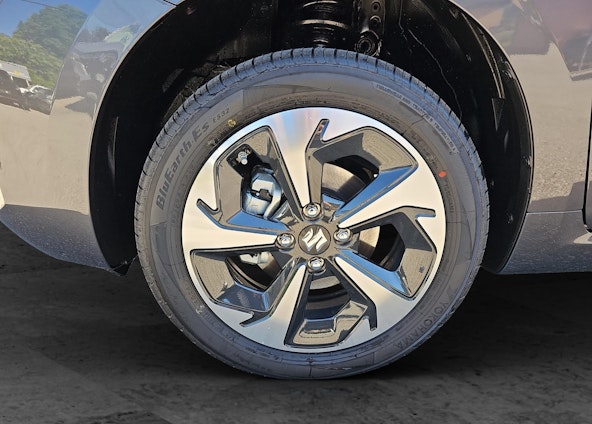 Vehicle image 12 Vehicle image 12