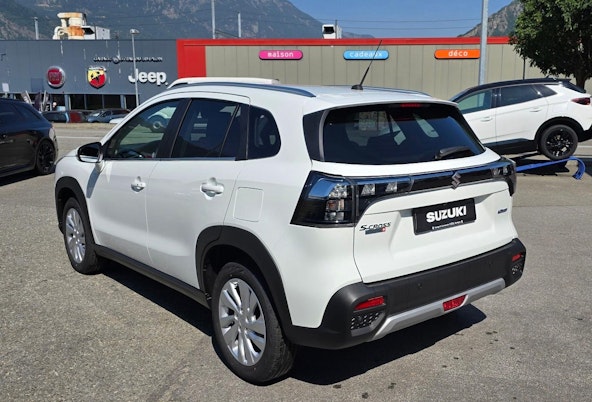 Vehicle image 6 Vehicle image 6