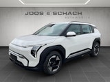 First vehicle image