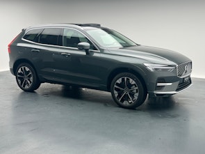 Vehicle image VOLVO XC60 2.0 T8 TE Ultra Bright eAWD