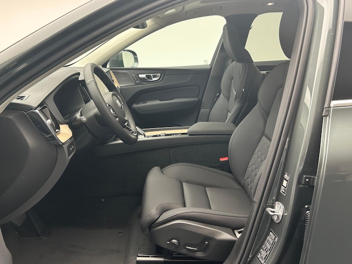 Vehicle image VOLVO XC60