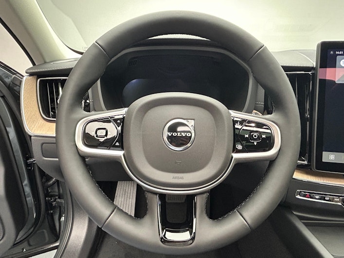 Vehicle image VOLVO XC60