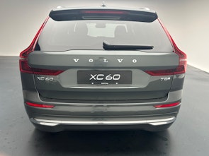 Vehicle image VOLVO XC60 2.0 T8 TE Ultra Bright eAWD