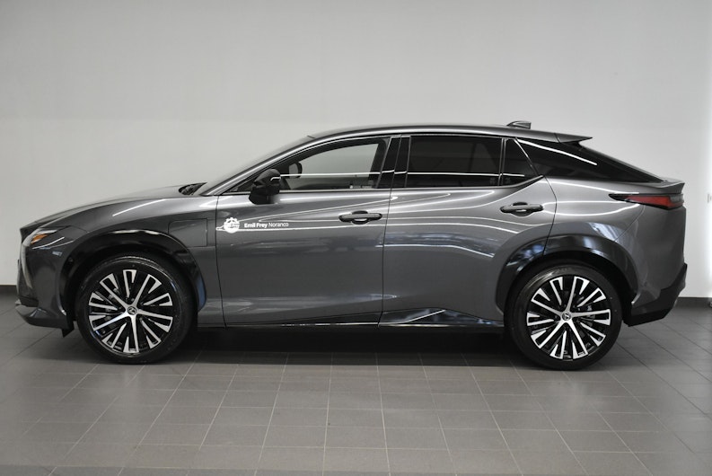 Vehicle image LEXUS RZ