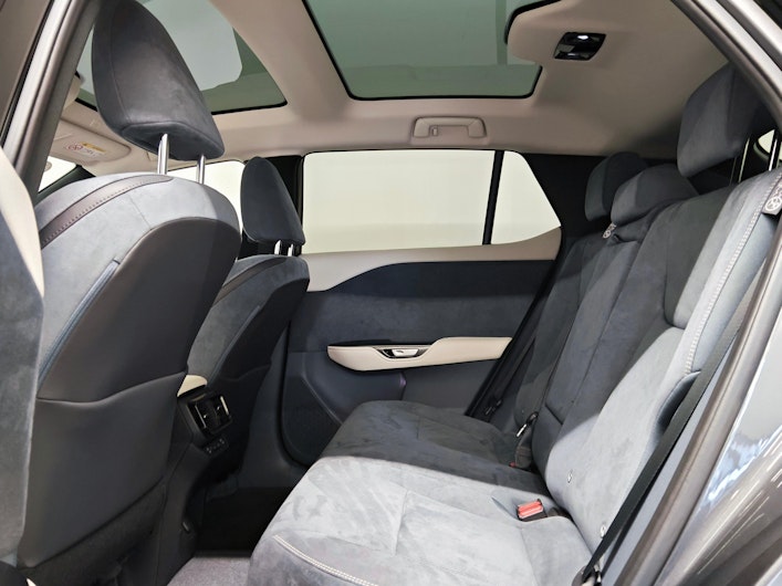 Vehicle image LEXUS RZ