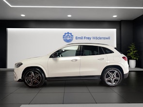 Vehicle image MERCEDES-BENZ GLA 200 Night Star AMG Line