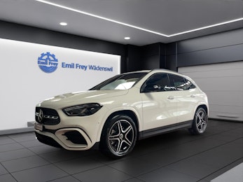Vehicle image MERCEDES-BENZ GLA 200 Night Star AMG Line Vehicle image MERCEDES-BENZ GLA 200 Night Star AMG Line
