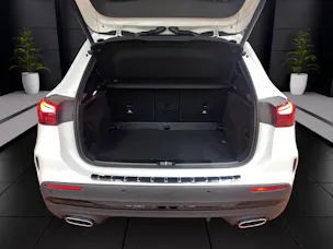 Mercedes-Benz GLA 200 Night Star AMG Line