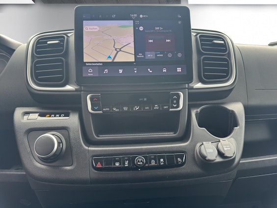 Vehicle image 14 Vehicle image 14