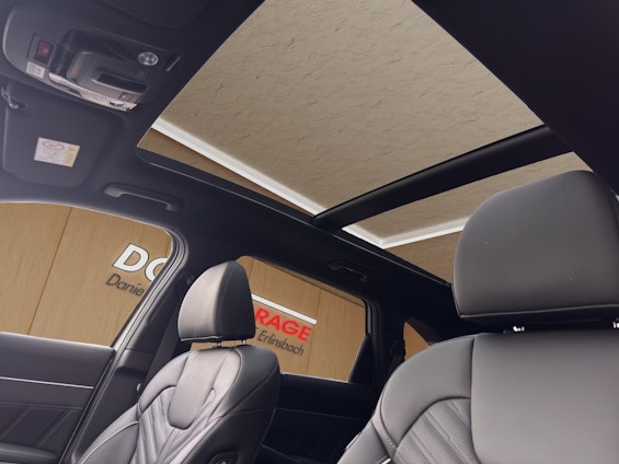 Vehicle image 15 Vehicle image 15