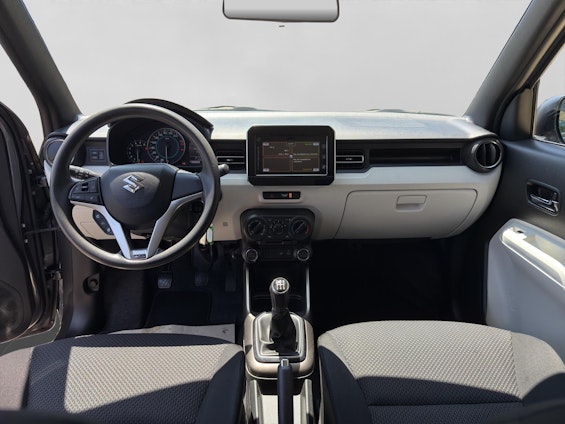 Vehicle image 7