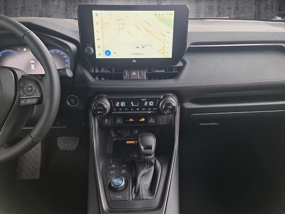 Vehicle image 23