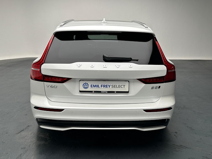 Vehicle image VOLVO V60