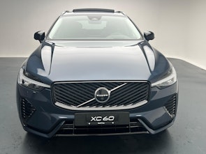 Vehicle image VOLVO XC60 2.0 T6 TE Ultra Dark eAWD