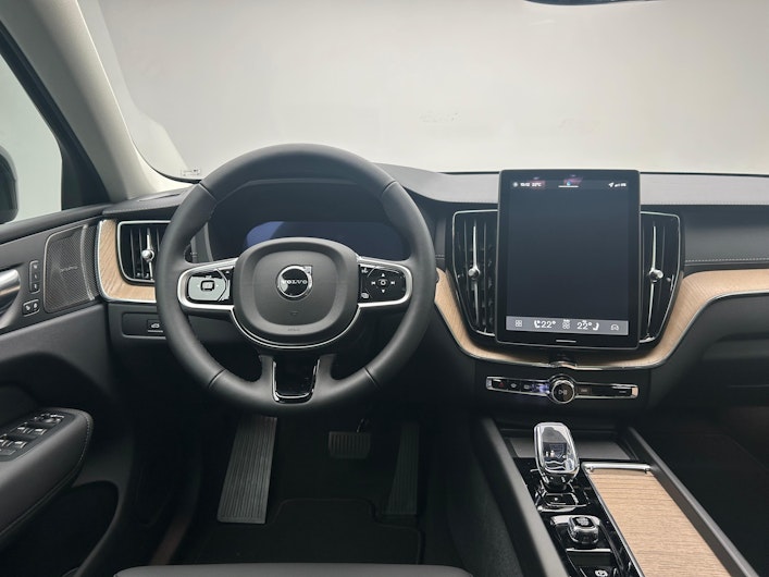 Vehicle image VOLVO XC60