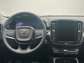 Vehicle image VOLVO XC40 2.0 B3 MH Plus Dark