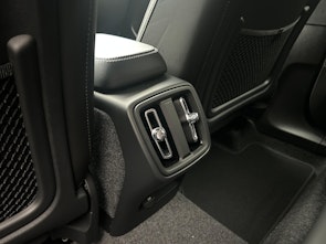 Vehicle image VOLVO XC40 2.0 B3 MH Plus Dark