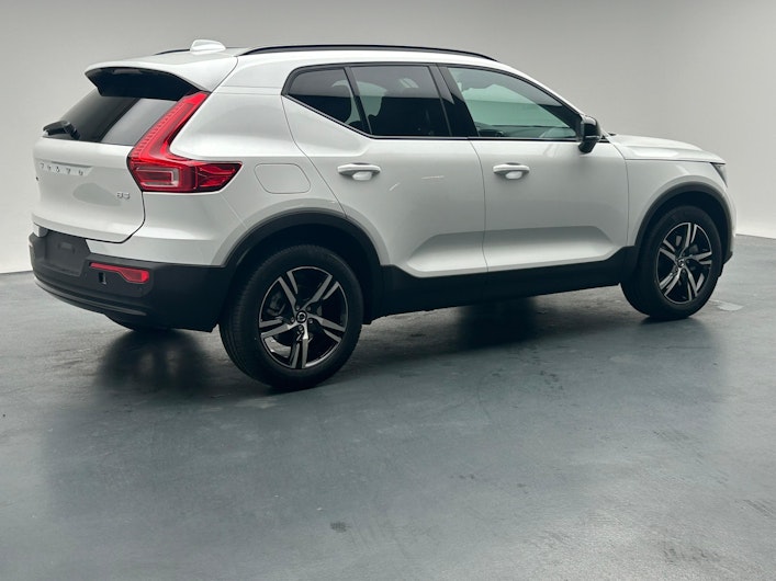 Vehicle image VOLVO XC40